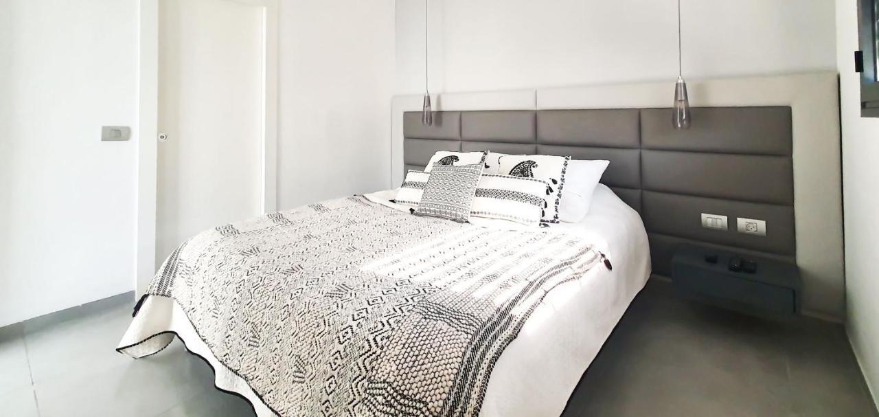 Bnbisrael Apartments - Rupin Ruby Тел Авив Екстериор снимка